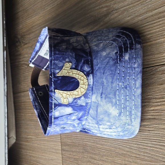 True Religion Blue Tie Dye Visor - Picture 1 of 7